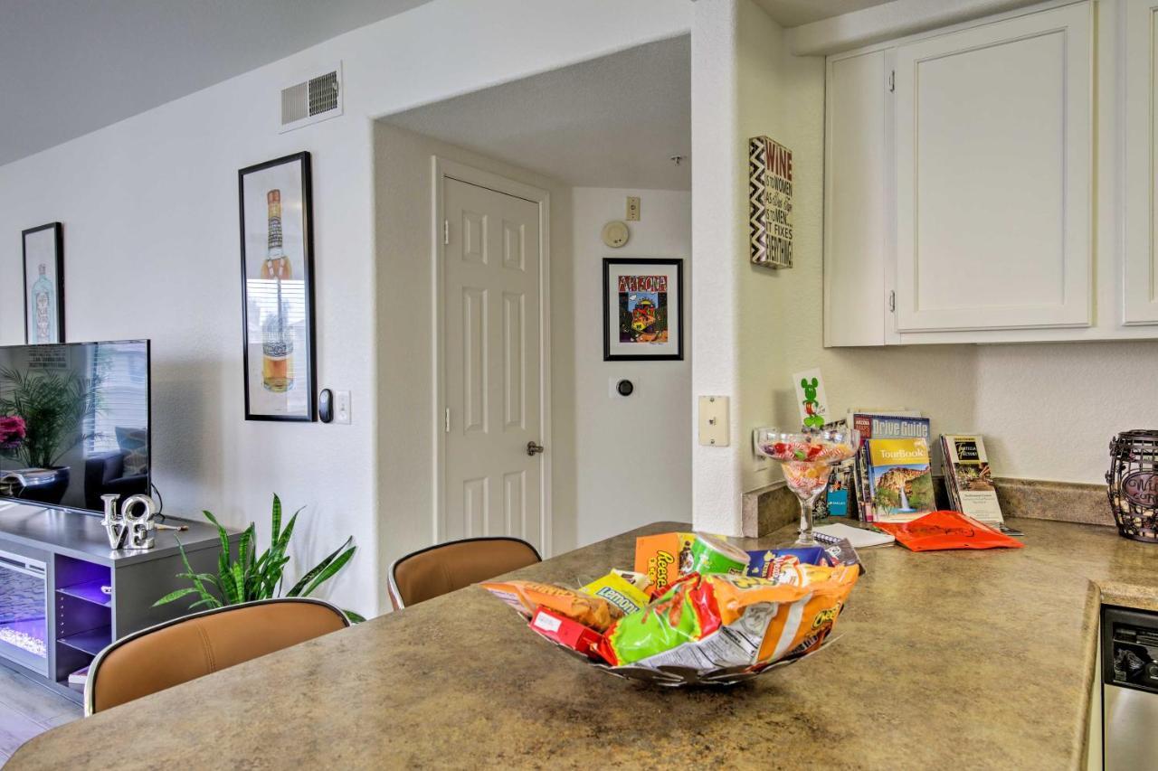 Modern Condo With Pool About 3 Mi To Downtown Phoenix! Exterior photo